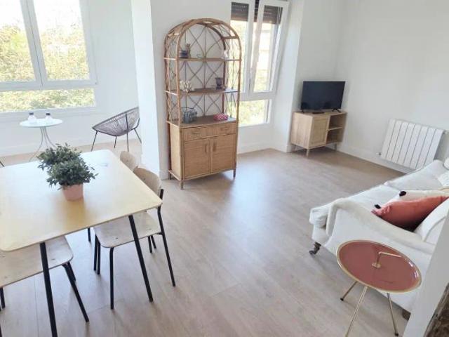 Apartamento en alquiler en Elexalde, Gorliz