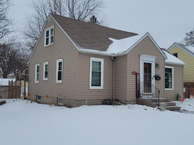 House for sale in West Side, Minnesota