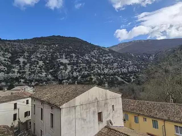 Maison vente à Lodève, Gorniès