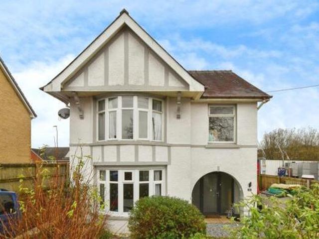 House for sale in Llanelli, Wales
