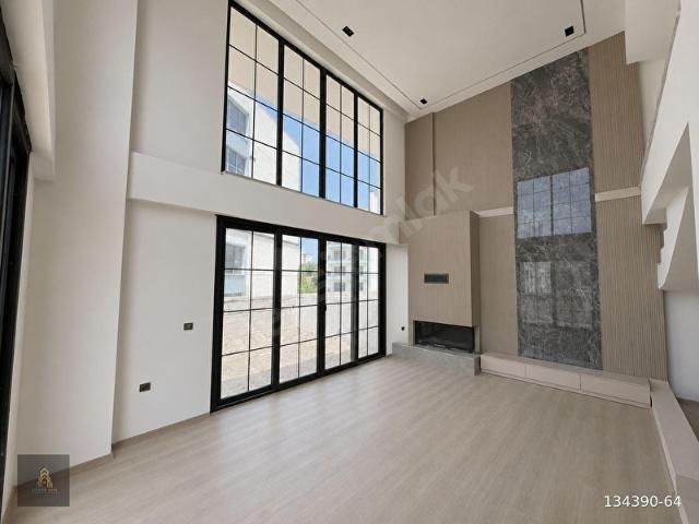 İskenderun içerisinde satılık Villa