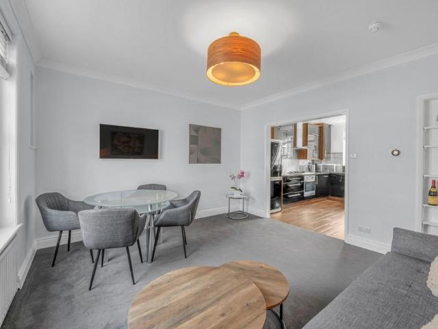 Apartment for rent in East Marylebone, Mayfair