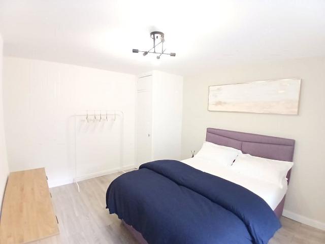 Apartment for rent in Myatt's Fields, Greater London