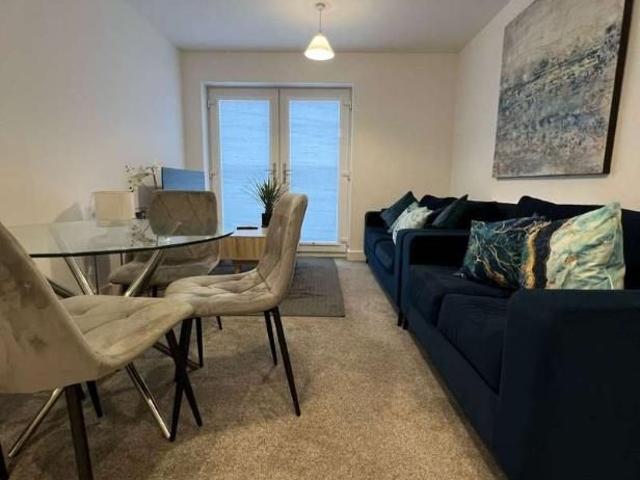Apartment for rent in Heswall, Wirral