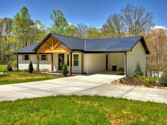 House for sale in Epworth