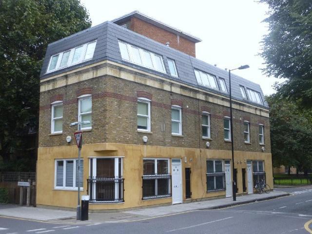 House for rent in Avebury Estate, Bethnal Green