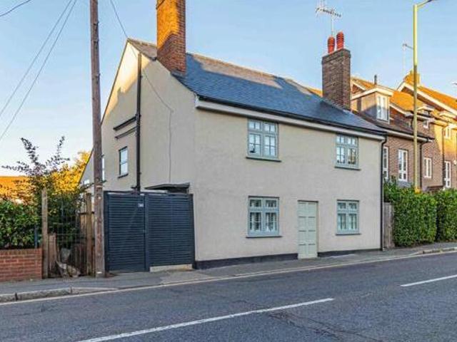 House for sale in Pouchen End, Hertfordshire
