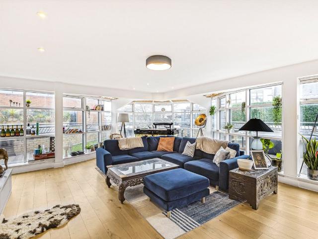 Apartment for rent in Clerkenwell, Greater London