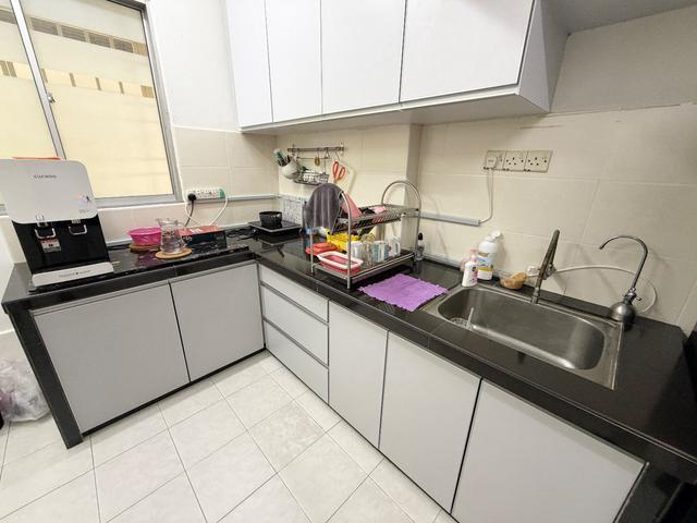 Apartment for sale in Barat Daya, George Town