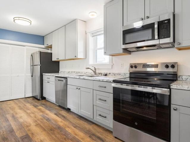 House for sale in Paris, Maine