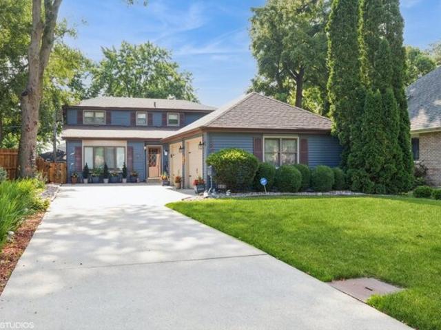 House for sale in Homewood, Illinois