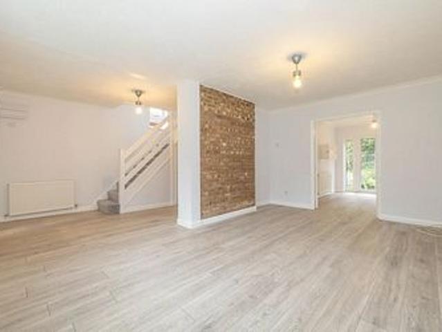 House for rent in Hales Place, The Bridge