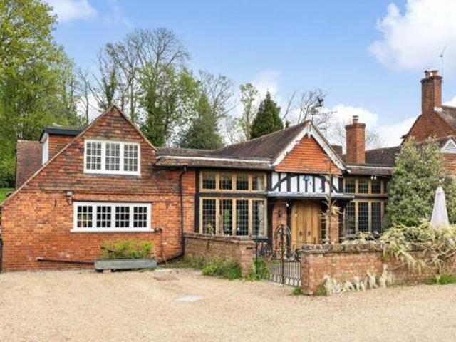 House for sale in Sandown Park, Kent