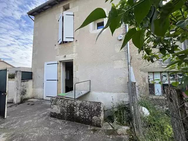 Maison vente à Montmorillon, Gouex