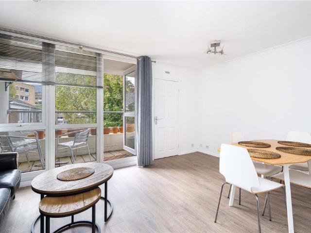 Apartment for rent in London Borough of Tower Hamlets, Greater London