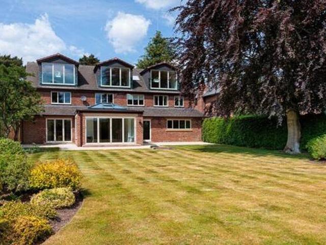 House for sale in Knutsford