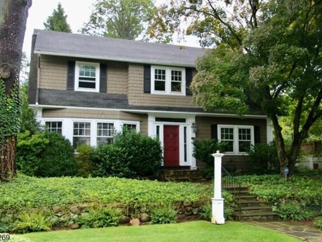 House for sale in Caldwell, Essex County