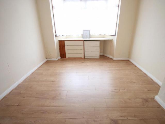 Apartment for rent in London Borough of Hounslow, Greater London