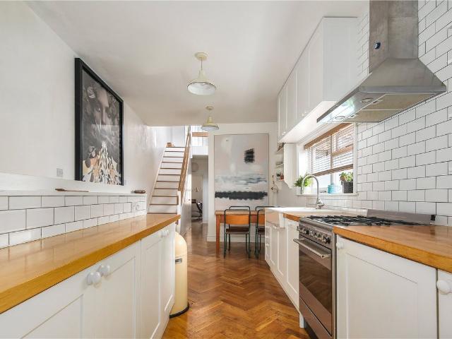 Apartment for rent in South Hackney, Greater London