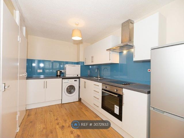 House for rent in Falcon Estate, Greater London