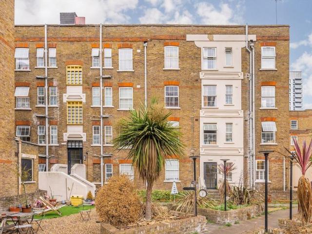 Apartment for rent in Spitalfields, Greater London