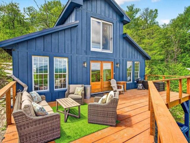 House for sale in Mount Holly, Vermont