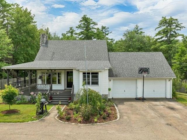 House for sale in New Hampshire