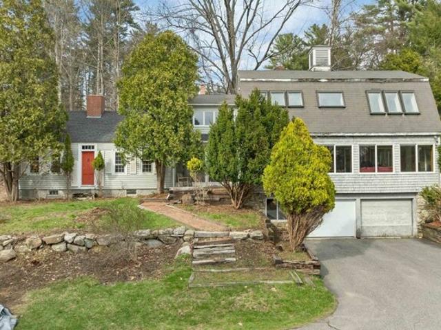 House for sale in New Hampshire