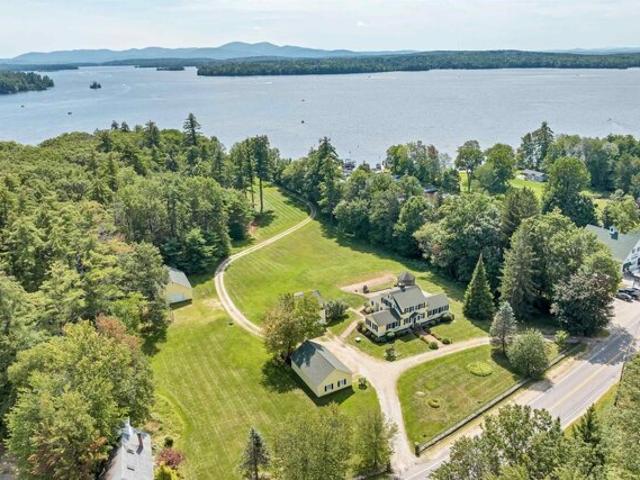 House for sale in Wolfeboro Center, Wolfeboro