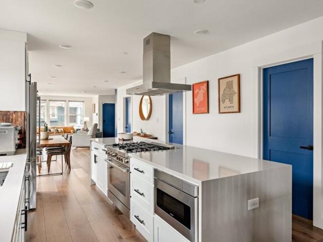 Condo for sale in Ten Hills, Somerville