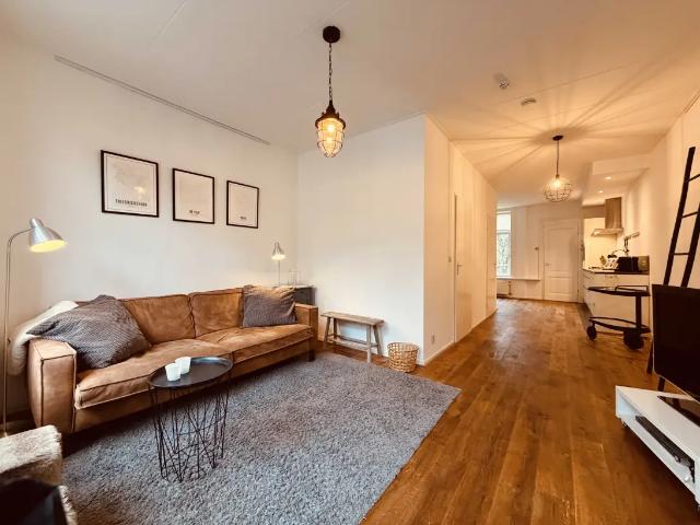 Appartement te huur in Zuid, Amsterdam