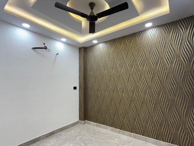 Property for rent in Deri