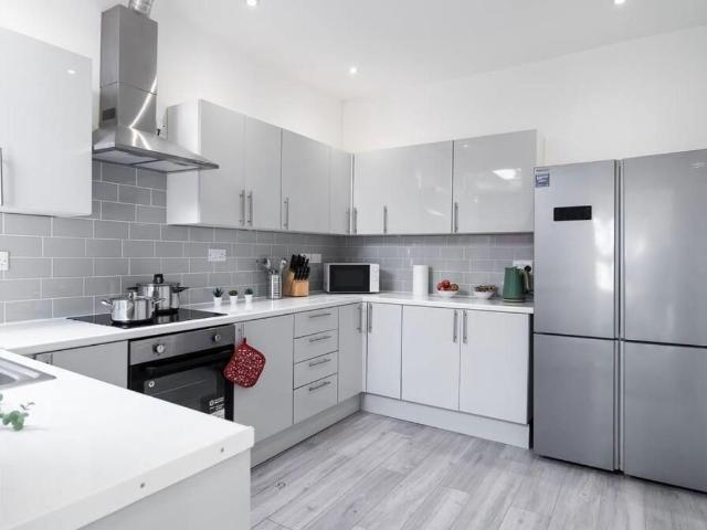 Studio for rent in Willesden Green, Greater London