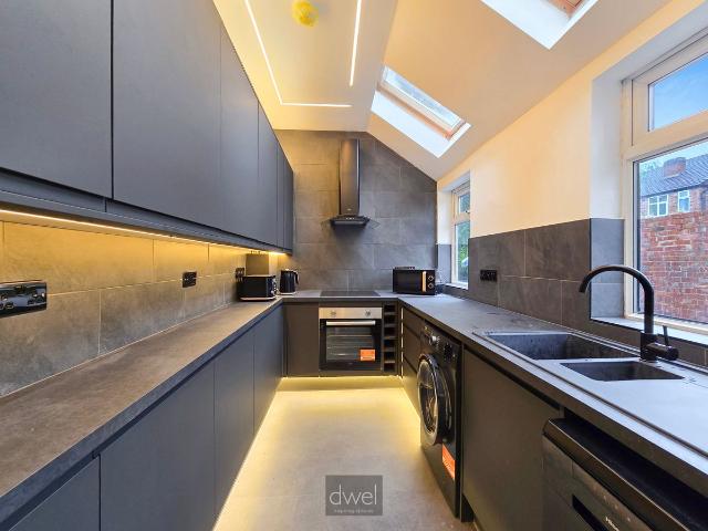 House for rent in Whalley Range, Manchester