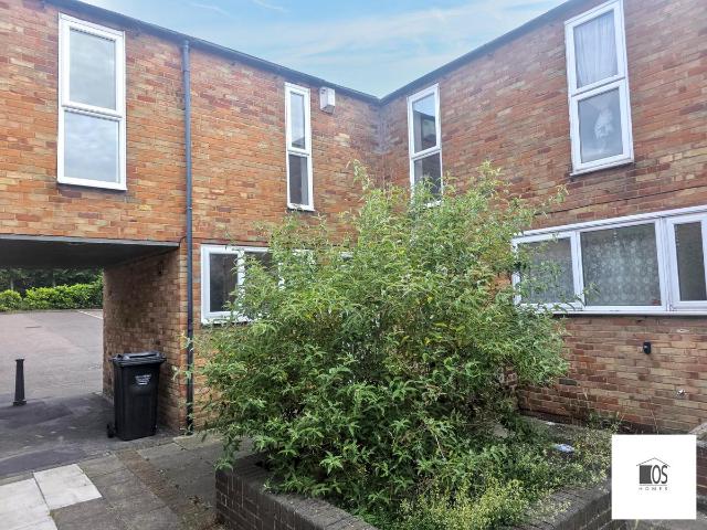 House for rent in Laindon, Essex