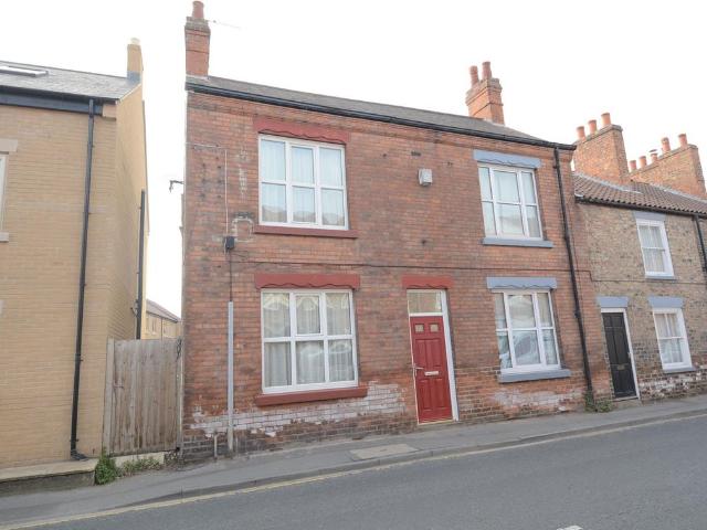 House for rent in Staynor Hall, Selby