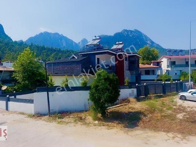 Kemer, Antalya içerisinde satılık Villa