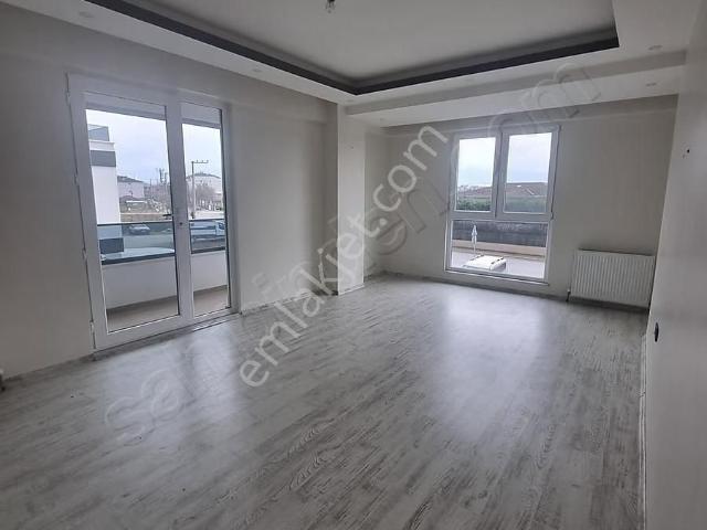 Kartepe, Kocaeli içerisinde kiralık mülk