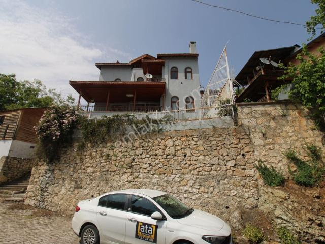Toroslar içerisinde satılık Villa