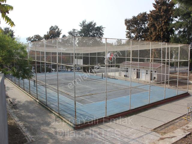 Karabağlar, İzmir içerisinde satılık mülk