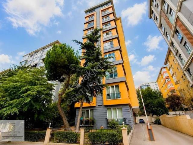 Kadiköy, İstanbul içerisinde satılık mülk