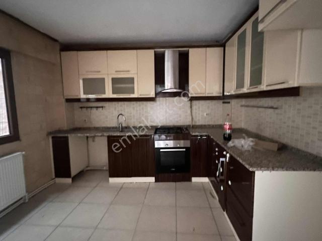 Konak, İzmir içerisinde satılık mülk