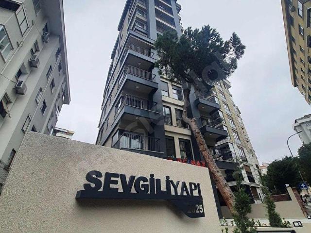 Kadiköy, İstanbul içerisinde satılık mülk