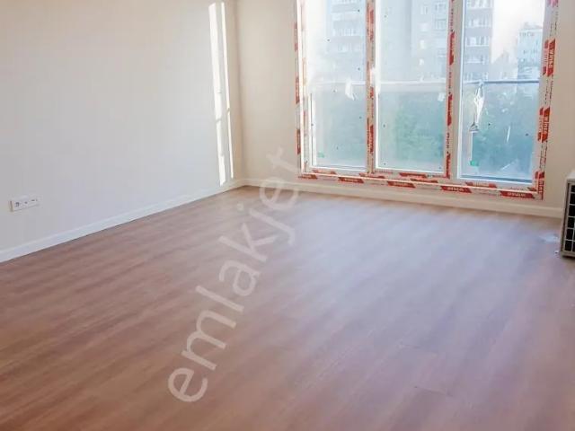 Göztepe Mahallesi, Kadıköy içerisinde satılık mülk