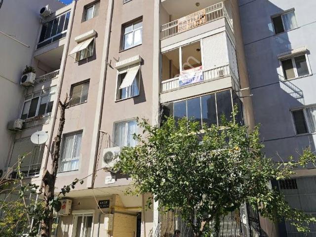 Konak, İzmir içerisinde satılık mülk