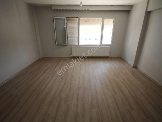 Konak, İzmir içerisinde kiralık mülk