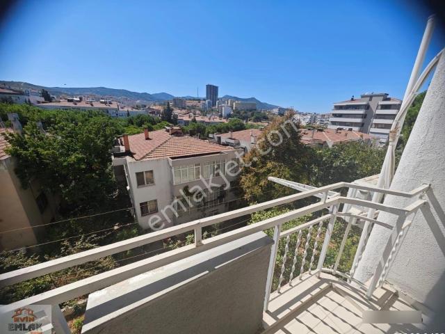 Karabağlar, İzmir içerisinde kiralık mülk