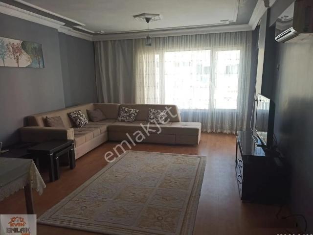 Karabağlar, İzmir içerisinde kiralık mülk
