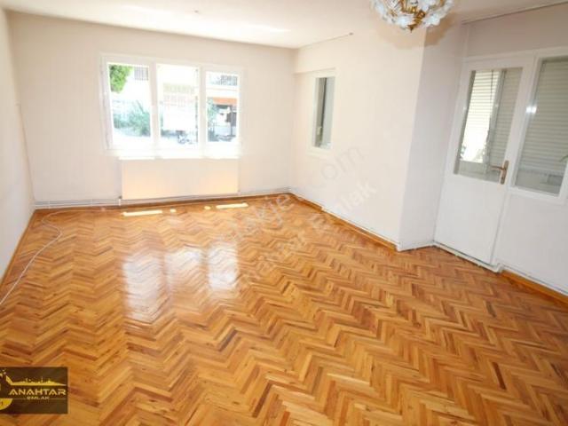 Esenyalı Mahallesi, Karabağlar içerisinde kiralık mülk