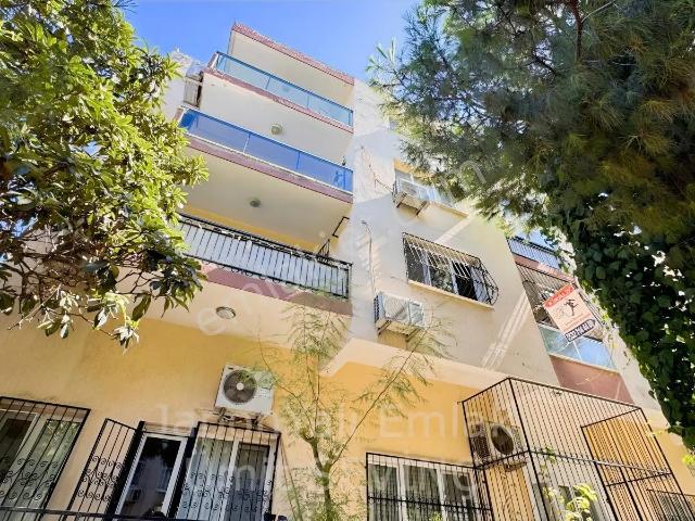 Karabağlar, İzmir içerisinde kiralık mülk